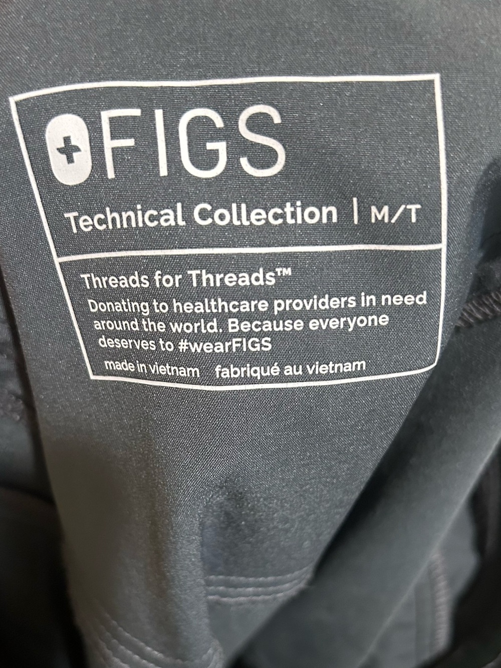 Fig’s Women Technical Collection Slate/ Green Cargo Scrub Pants Size Medium Tall - Picture 4 of 5